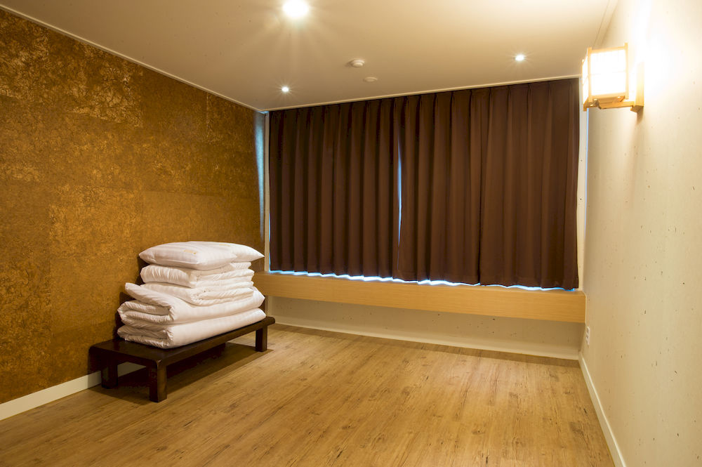 Pungnam Tourist Hotel Jeonju Eksteriør billede